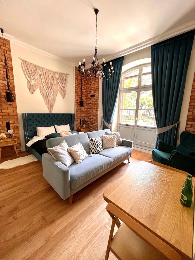 Brick Castle - Apartament Ulrich Breslavia Esterno foto